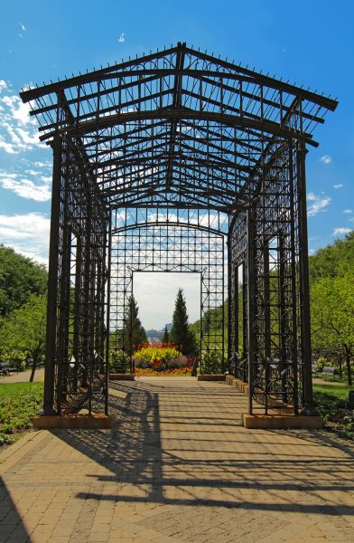 Metal Pergola Assembly