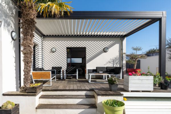 Aluminum Pergola Assembly